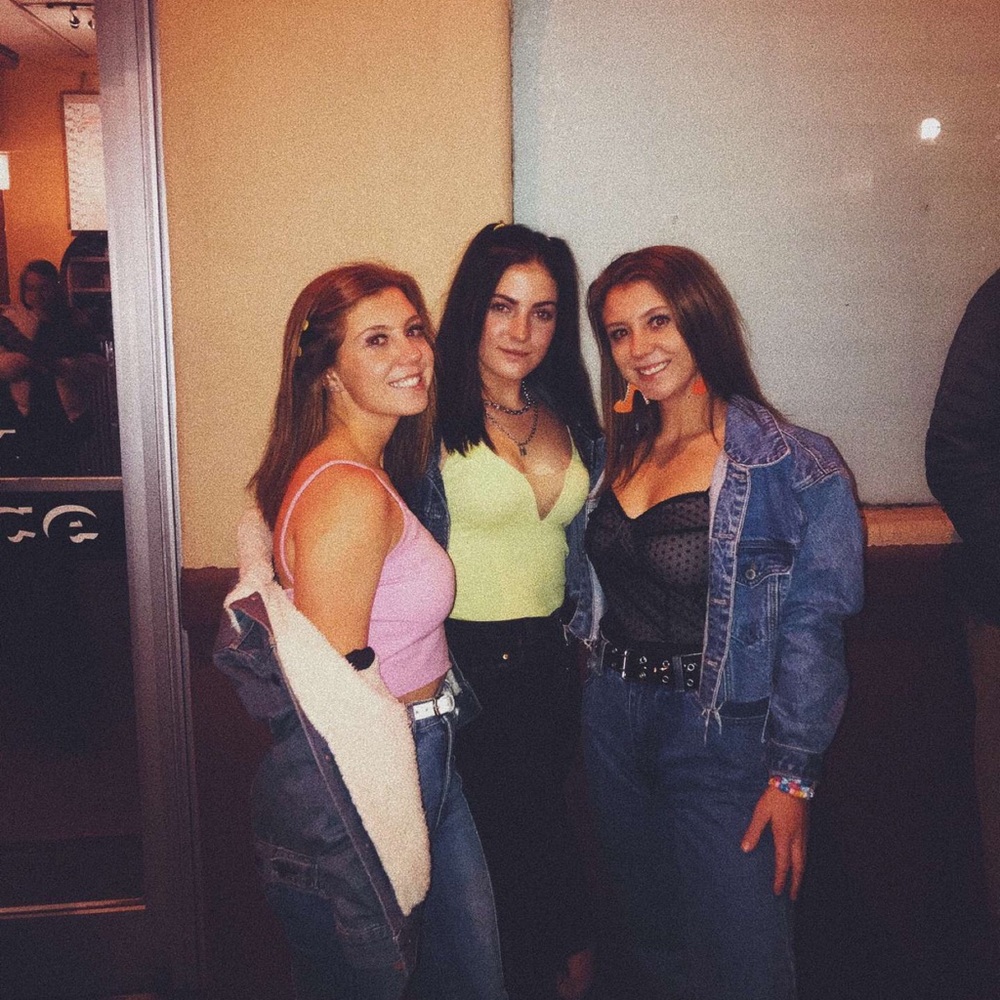 Meet your Poshers, McKenna, Tazzie, and Mads!